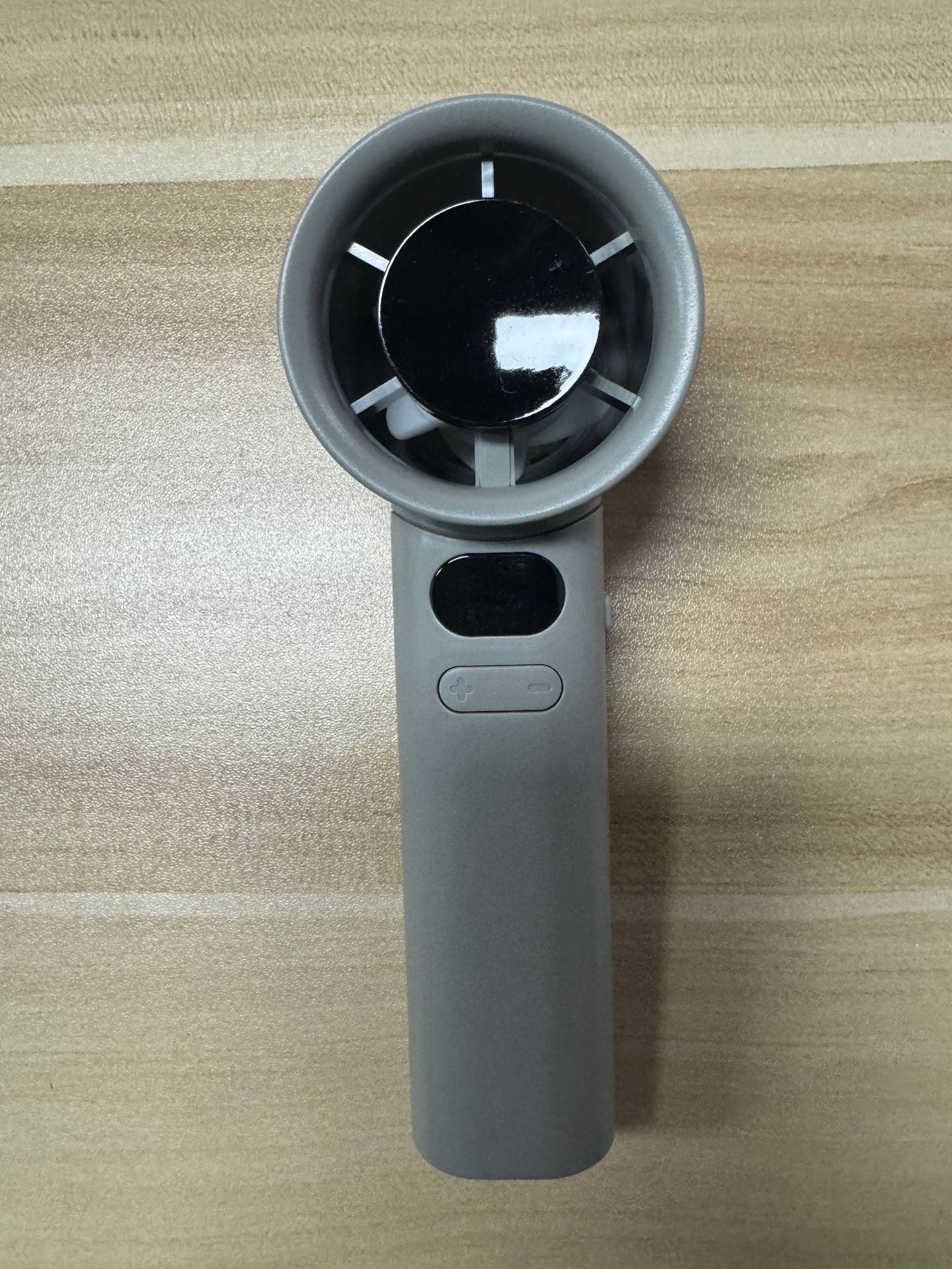 Damen Tragbarer Handventilator mit wiederaufladbarer Batterie Brehn