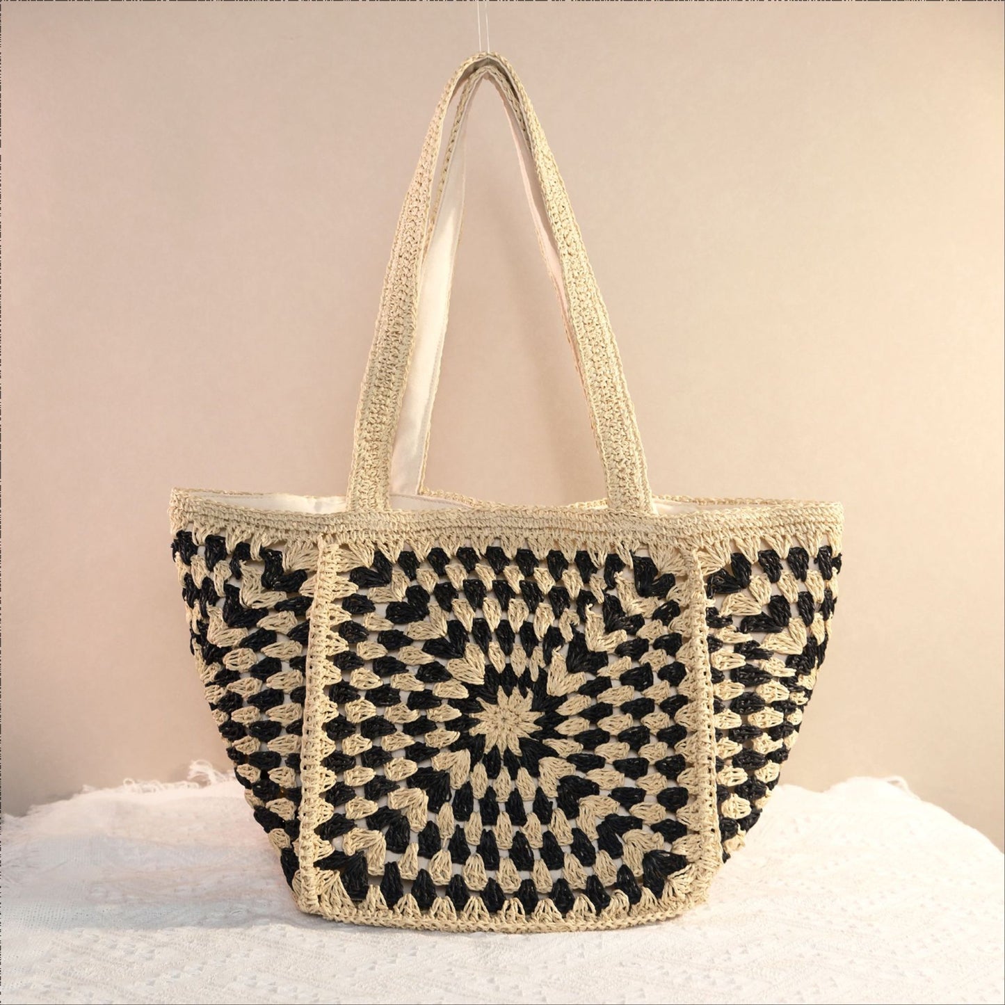 Umhängetasche mit Einzigartigem Granny-Square-Design Brehn