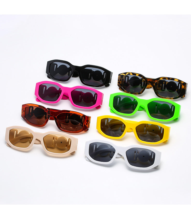 Damen Trendige und stilvolle Sonnenbrille mit luxuriösen Details Brehn