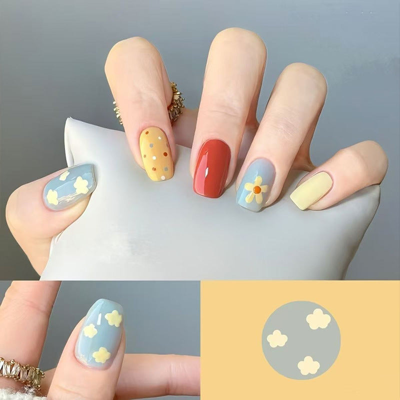 Kreative Nagelkunst Design Kollektion Brehn