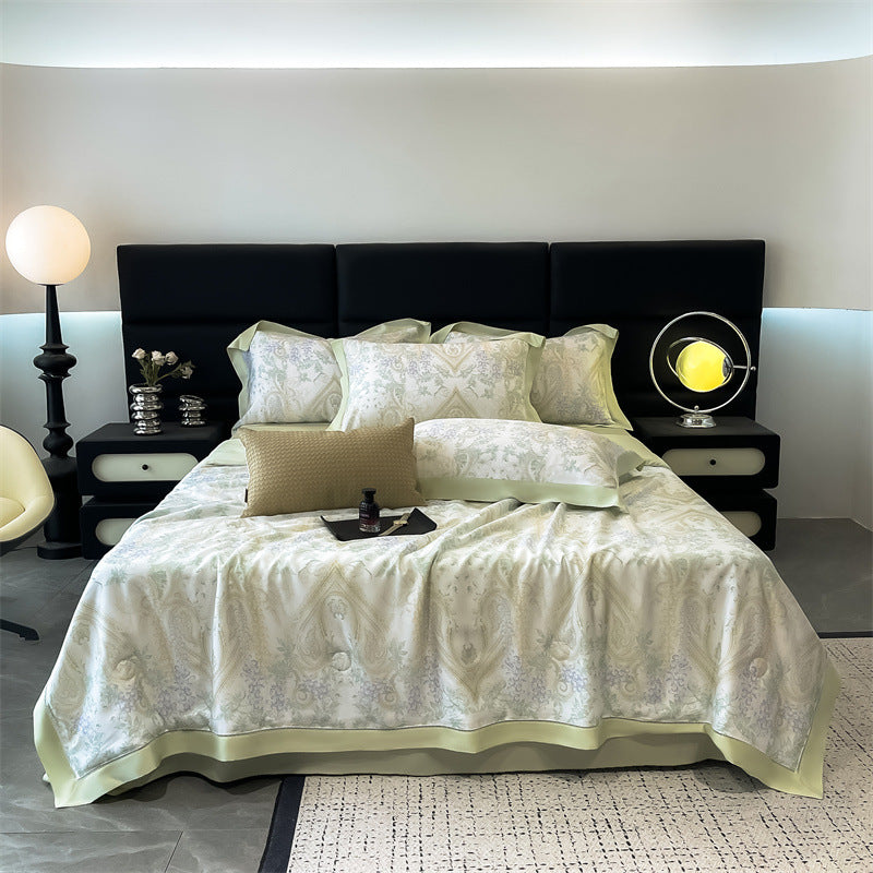 Luxuriöses Satin-Feeling Floral Bettwäsche-Set mit Bettdeckenbezug, Kissenbezügen und dekorativen Shams