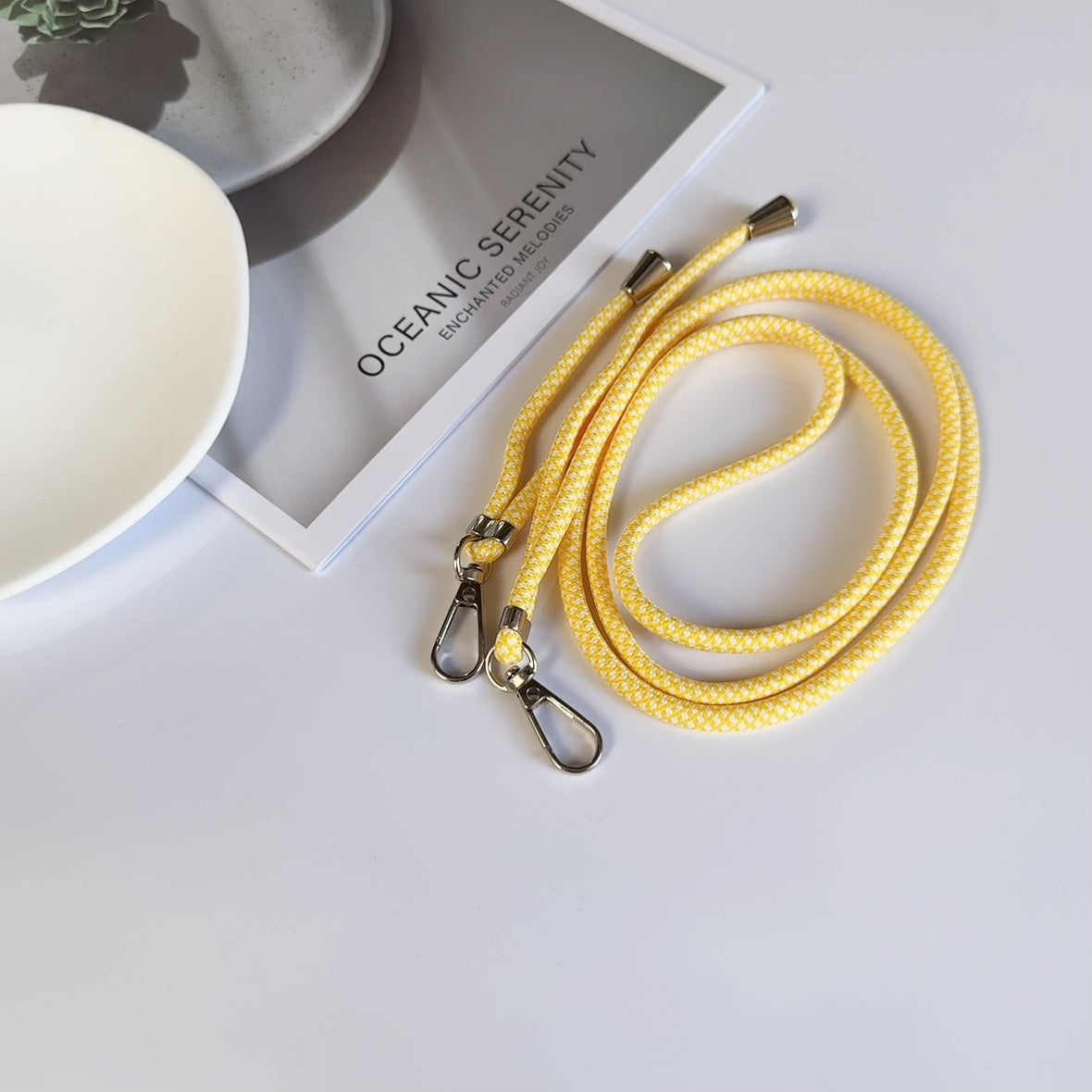 Verstellbare Lanyard mit doppelten Clips Brehn