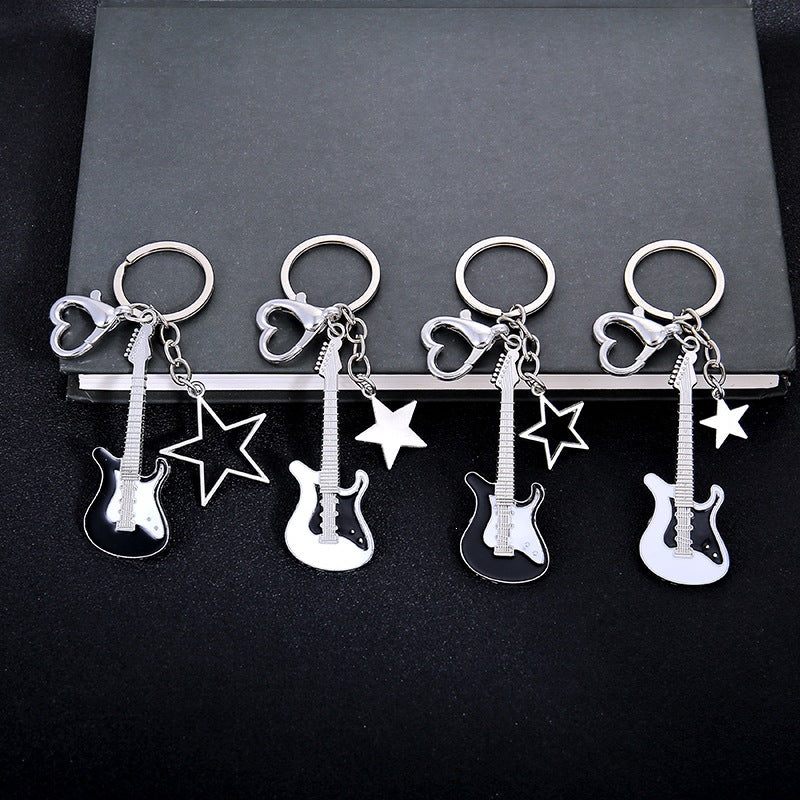 Schlüsselanhänger mit Gitarren-Design Brehn
