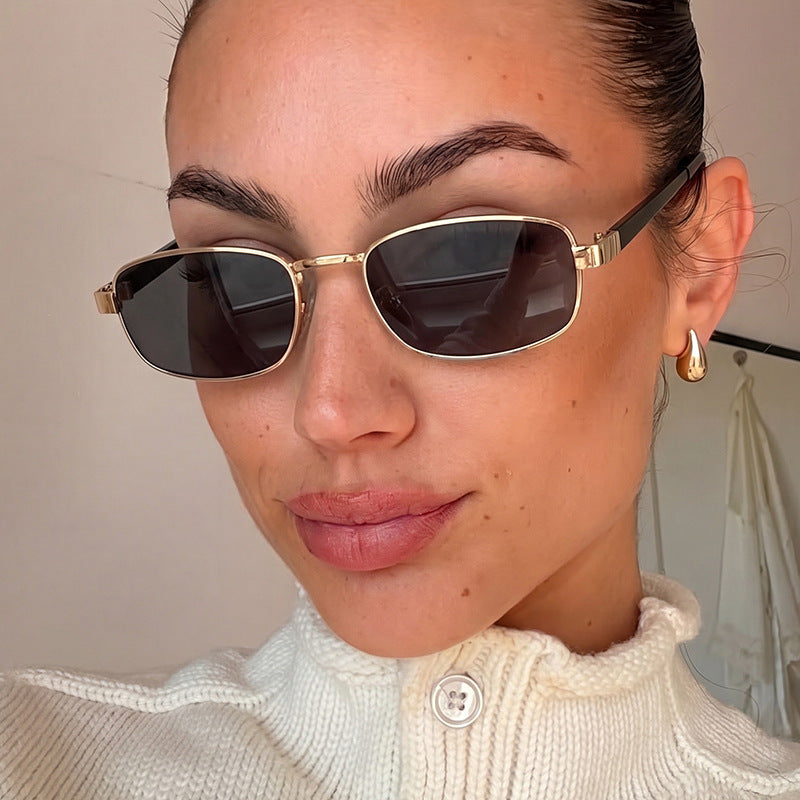 Damen elegante rechteckige Sonnenbrille mit feinem Metallrahmen Brehn