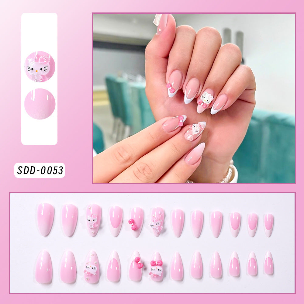 Niedliche Charakter-Themen-Nagelkunst-Tipps