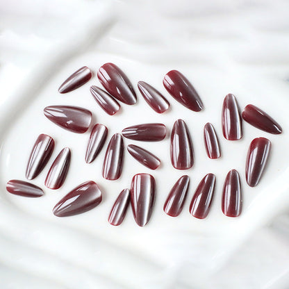 Glamouröse Gel-Nagelkunst Brehn