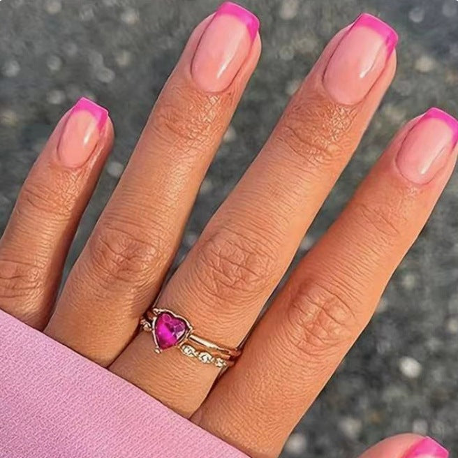 Eleganter herzförmiger Edelsteinring Brehn