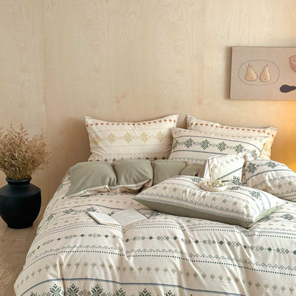 Bedwäsche-Set aus bedruckter Baumwolle mit folkloristisch inspiriertem Jacquard-Muster