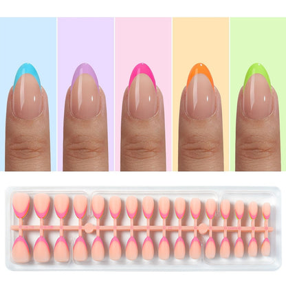 Kunstnagelset mit bunten Spitzen Brehn