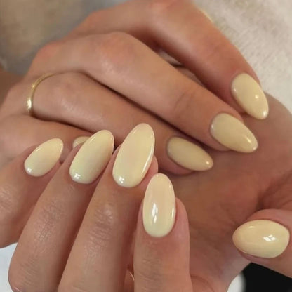 Glamouröse Nageldesigns Brehn