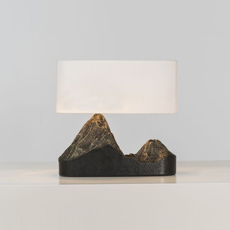 Dekorative Bergskulptur Tischlampe