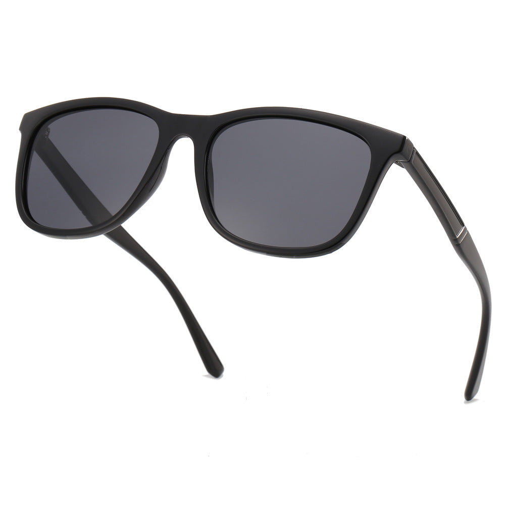 Damen modische Sonnenbrille mit robustem, mattem Rahmen Brehn