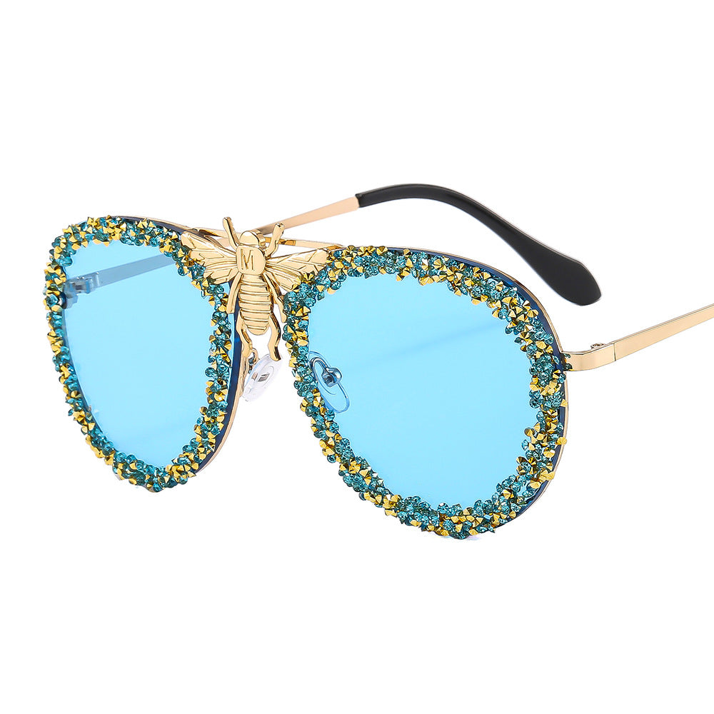 Damen Glamouröse Oversize-Sonnenbrille mit einzigartigem Schmuckrahmen Brehn