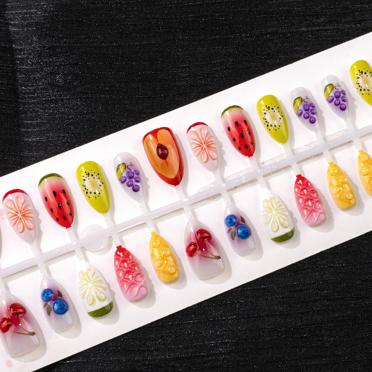 Künstlerisches von Früchten inspiriertes Press-On Nagelkunst-Set