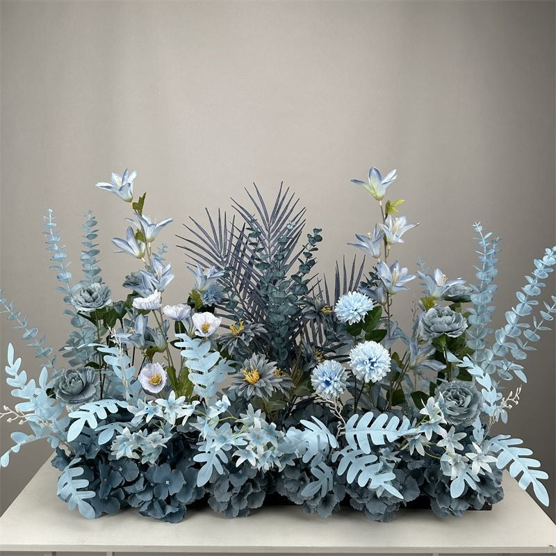 Luxuriöses Faux-Blumen-Mittelstück