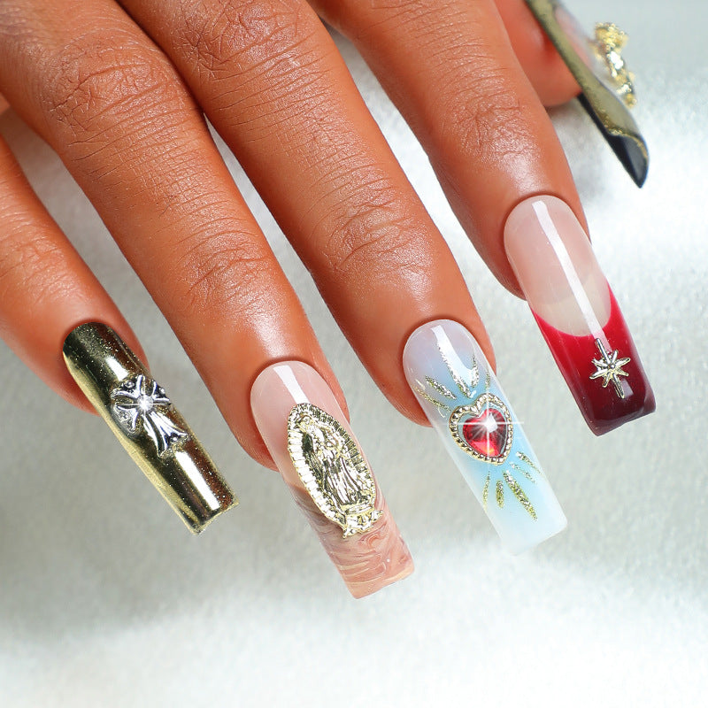 Kunstnagelset mit Kirschmotiv und funkelnden Strasssteinen Brehn