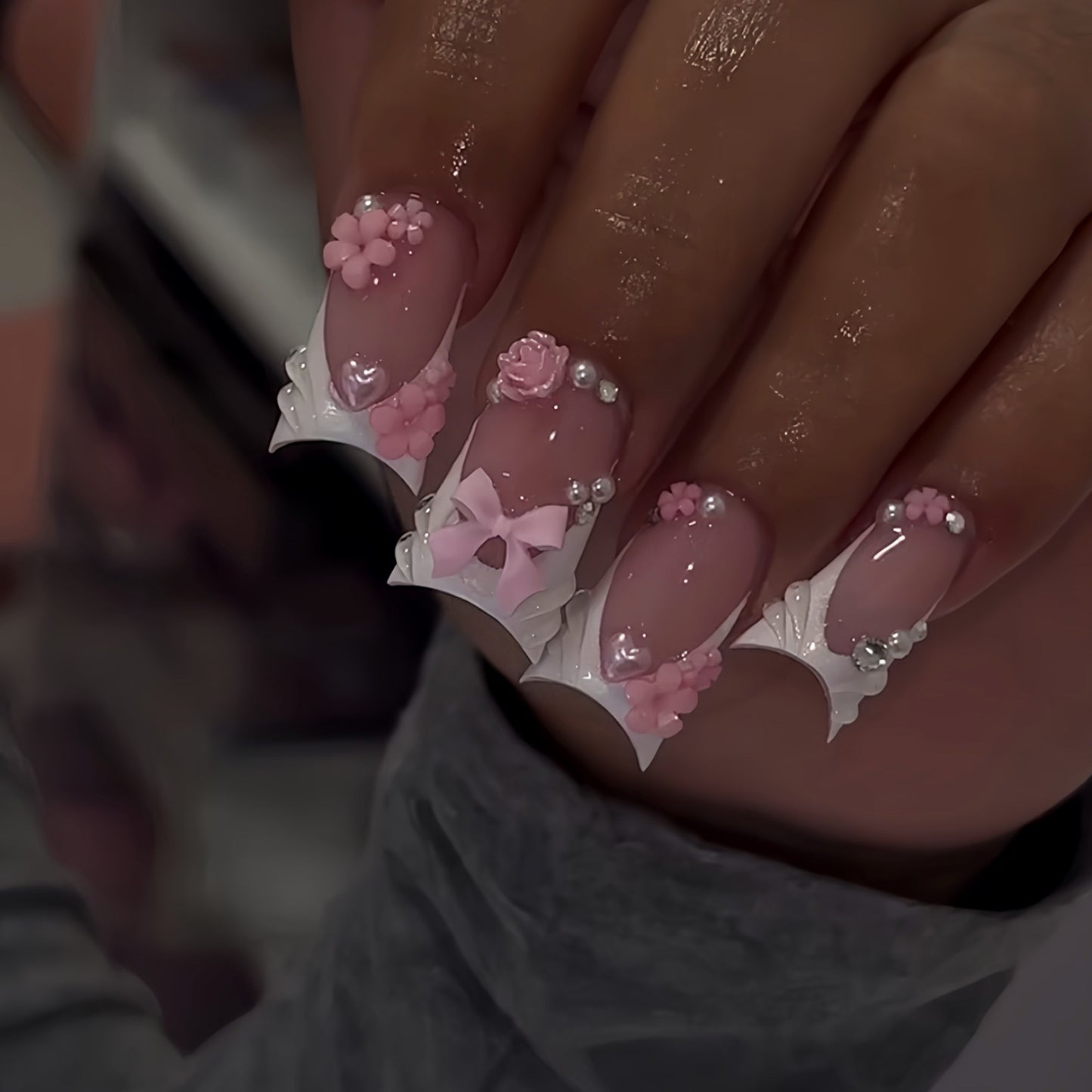 Künstlerische Blumen Press-On Nagelverlängerungen Brehn