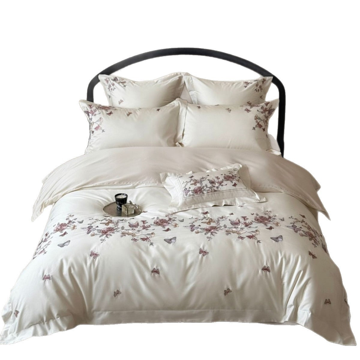 Luxuriöse Baumwollsatin-Bettwäschegarnitur mit floraler Stickerei und Schmetterlingsmotiv