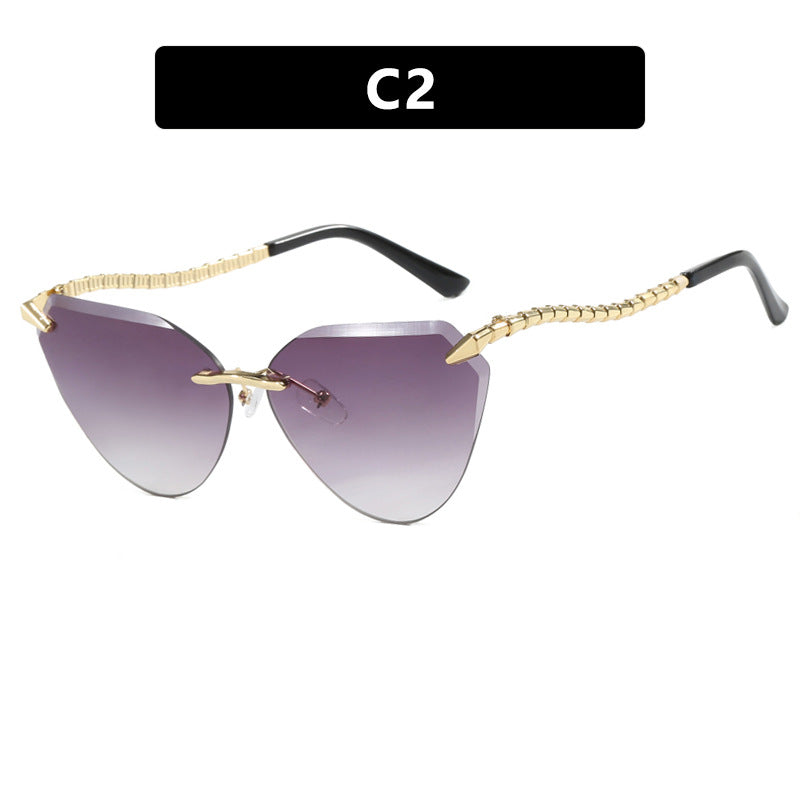 Damen Cat-Eye Sonnenbrille mit einzigartigem goldenen Rahmendesign und schützenden Gläsern Brehn