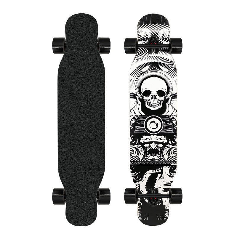 Künstlerisch mit Löwenmotiv verziertes Longboard Brehn