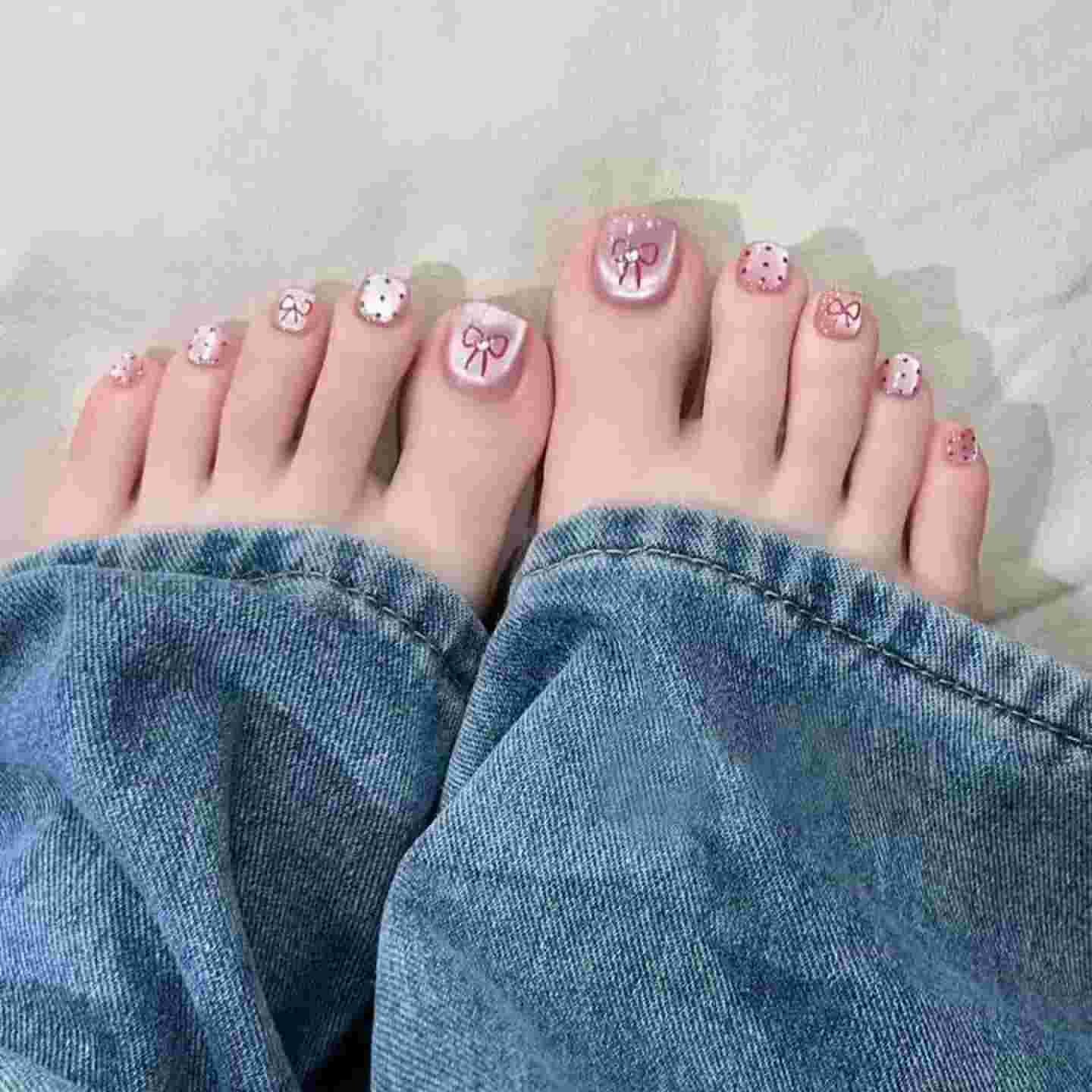 Professionelle Pediküre Nail Art Brehn