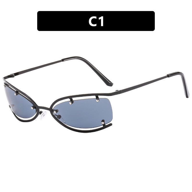 Damen modische Sonnenbrille mit eleganter Rahmenstruktur und trendigen Gläsern Brehn