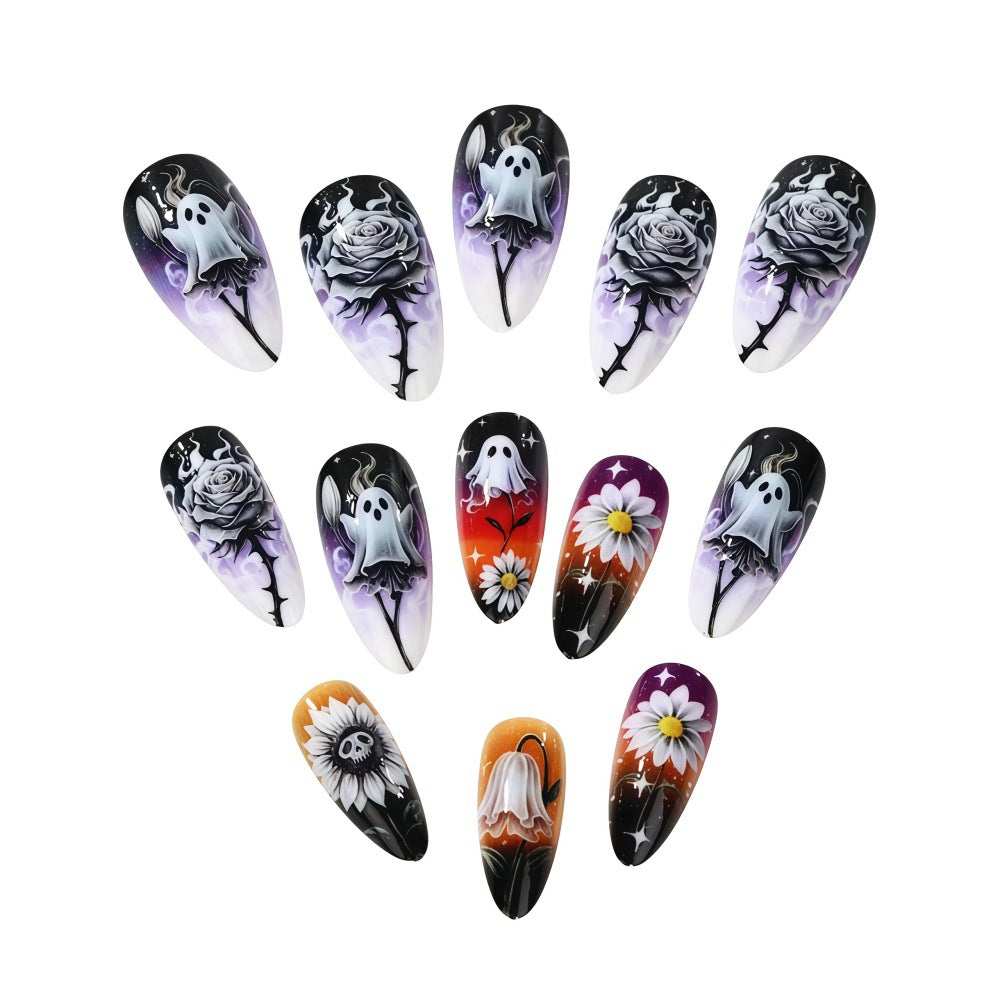 Kreative Kunstnägel im schaurigen Halloween-Design Brehn