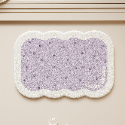 Scalloped-Edge Plush Absorbent Non-Slip Bath Rug with Cookie Motif