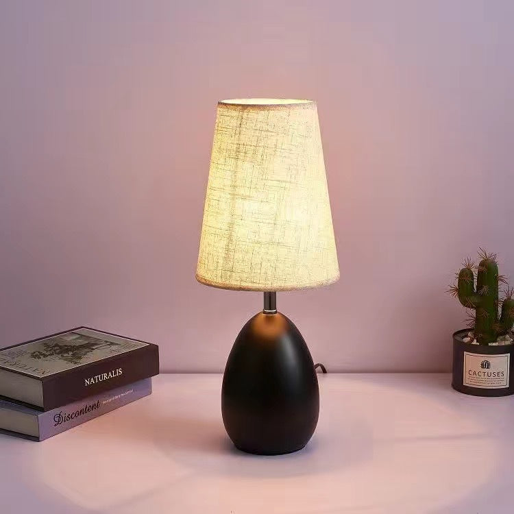 Stylische moderne Akzent-Tischlampe