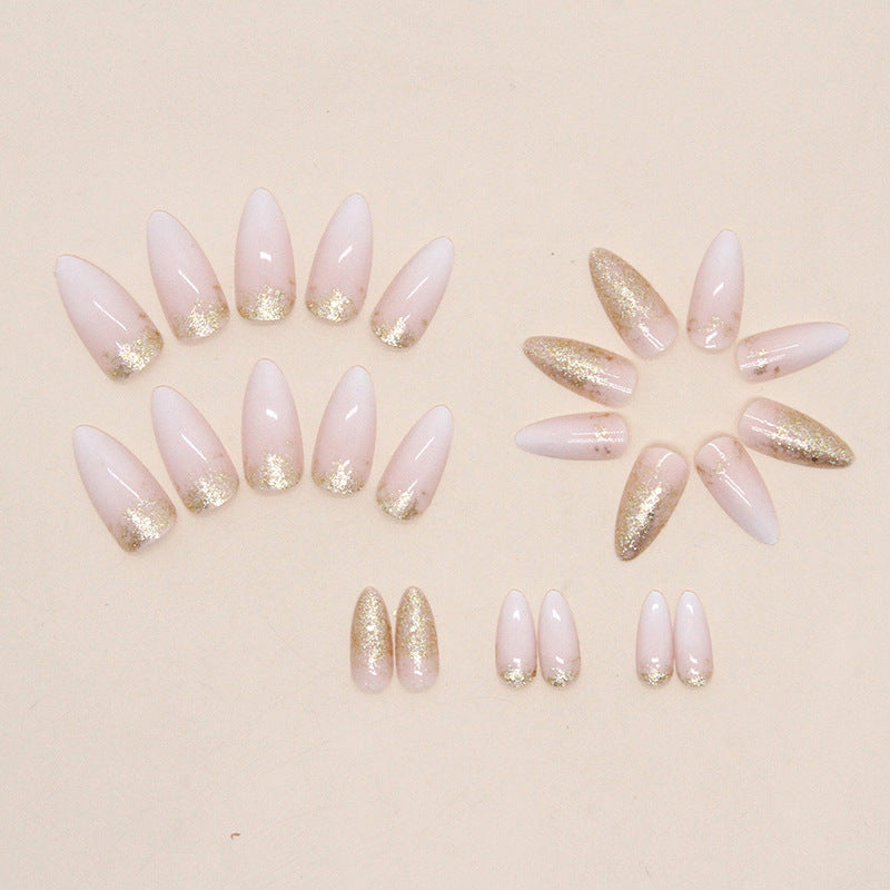 Elegante Glitter Gel Nagelspitzen Brehn