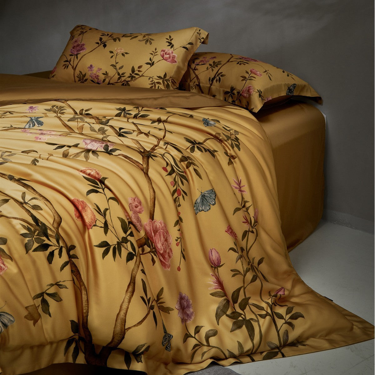 Blumen-Aquarell Satin-Feel Wendebettbezug Set mit botanischem Druck & Paspel-Kissenbezügen
