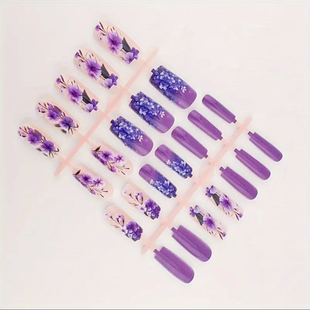Kunstnagelset mit floralen 3D-Motiven Brehn
