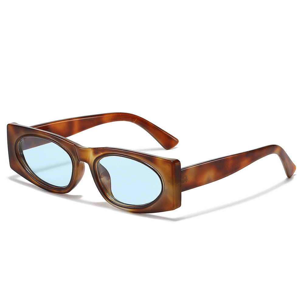 Retro-inspirierte breitrandige Sonnenbrille Brehn