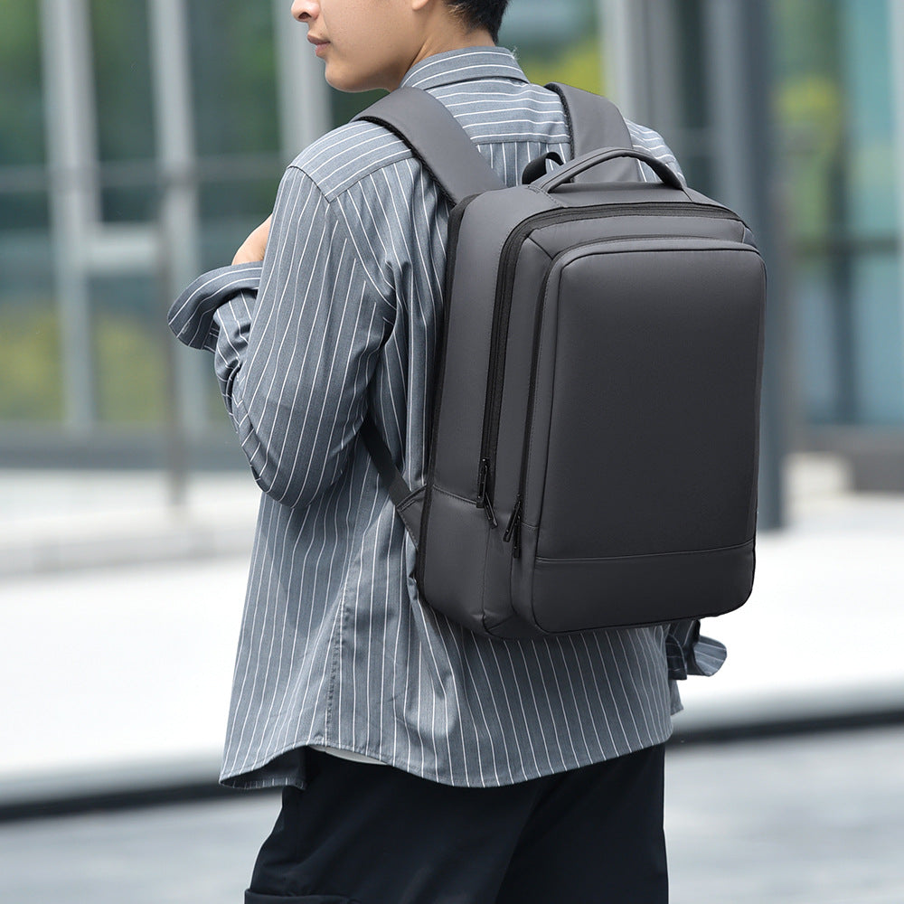 Moderner Laptop-Rucksack mit Sicherem Fächersystem Brehn