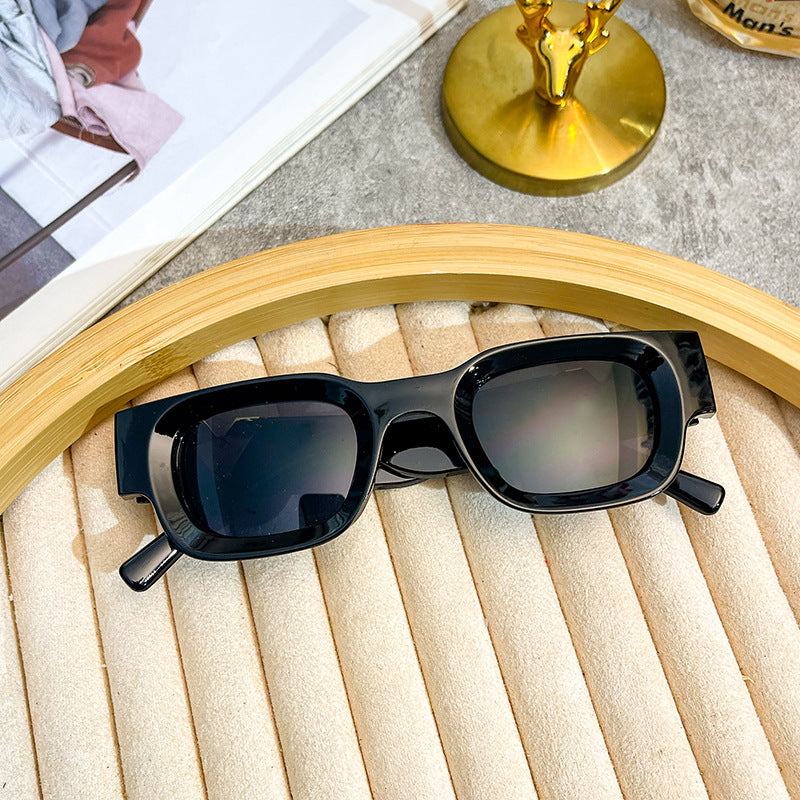Damen modische Sonnenbrille mit auffälligem Design Brehn