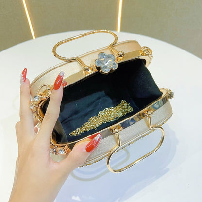 Elegante Perlen Abendtasche