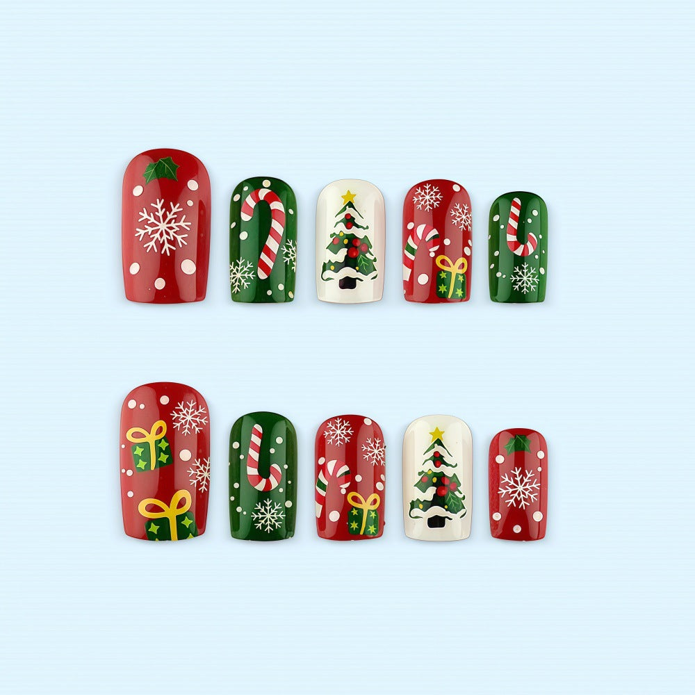 Weihnachtskunstnägel im festlichen Design Brehn