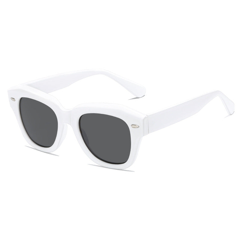 Damen stylische Sonnenbrille im modernen Design mit transparentem Rahmen Brehn