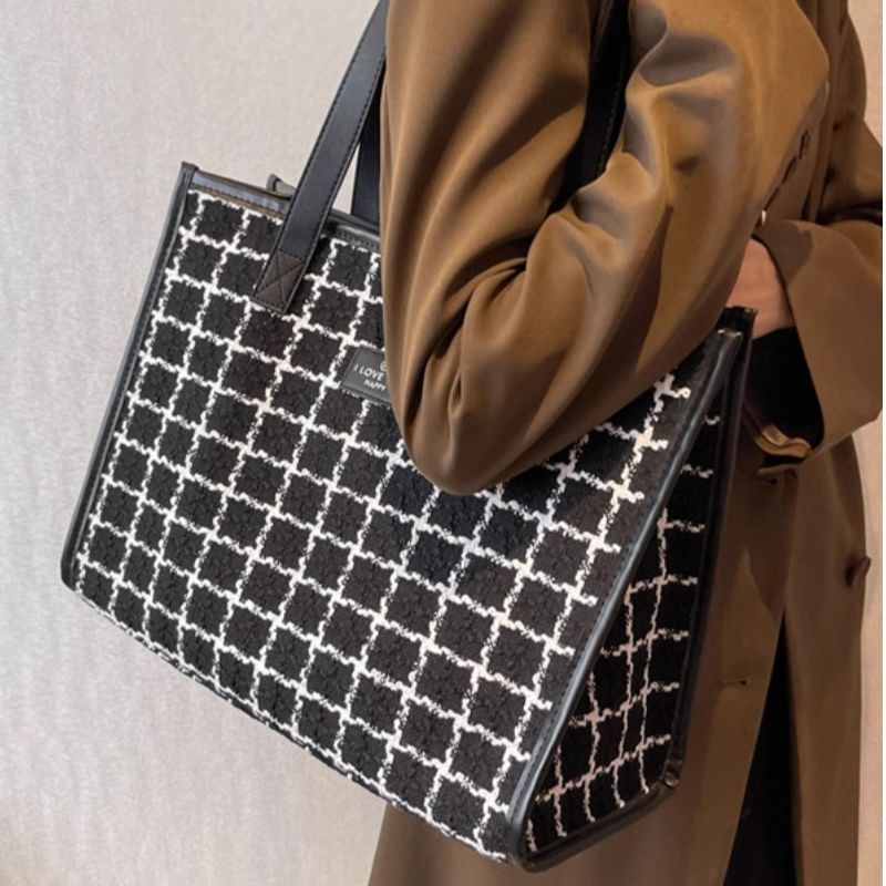 Elegante Texturierte Tote Bag Brehn