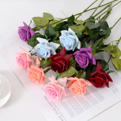 Dekorative realistische Rosenstiele