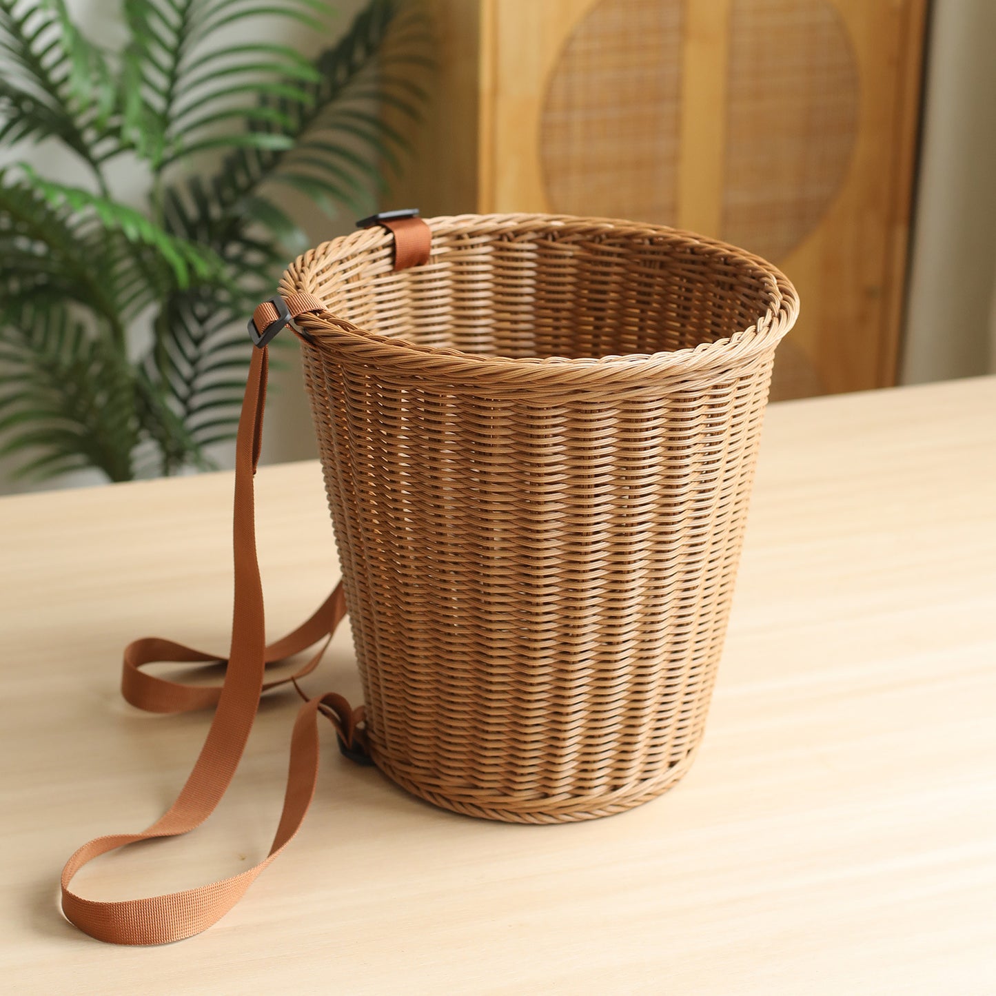 Unisex Moderner Korb mit ergonomischem Schultergurt Brehn