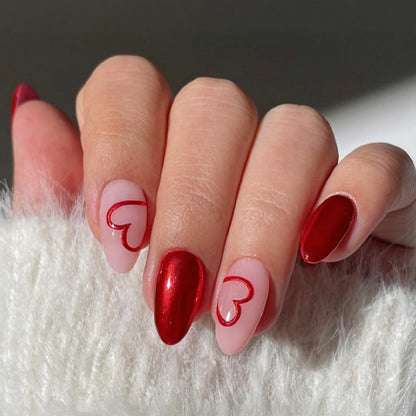 Kunstnagelset mit romantischen Herzdesigns Brehn