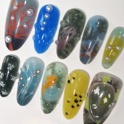 Künstlerische von marinen inspirierten Press-On Nagelkunst Brehn