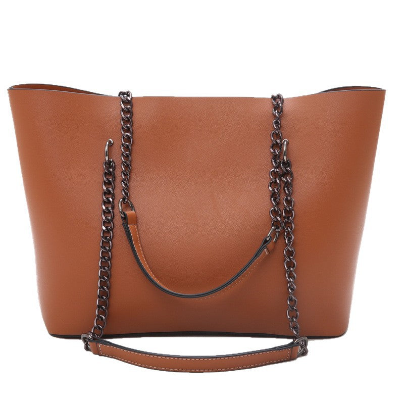 Elegante Schultertasche Im Minimalistischen Design Brehn