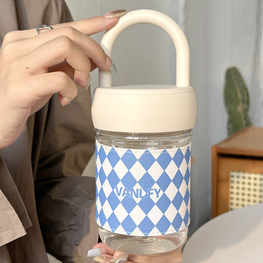 Damen Hochwertige Glas Trinkflasche mit ergonomischem Tragegriff Brehn
