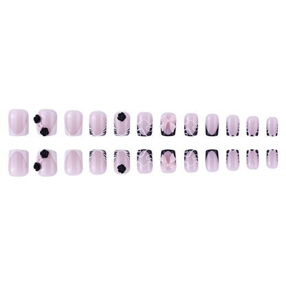 Künstlerische Press-On Nagelkunst