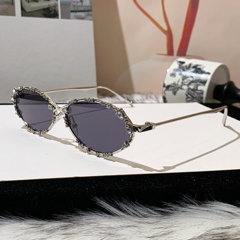 Damen extravagante oversized Sonnenbrille mit futuristischem Design Brehn