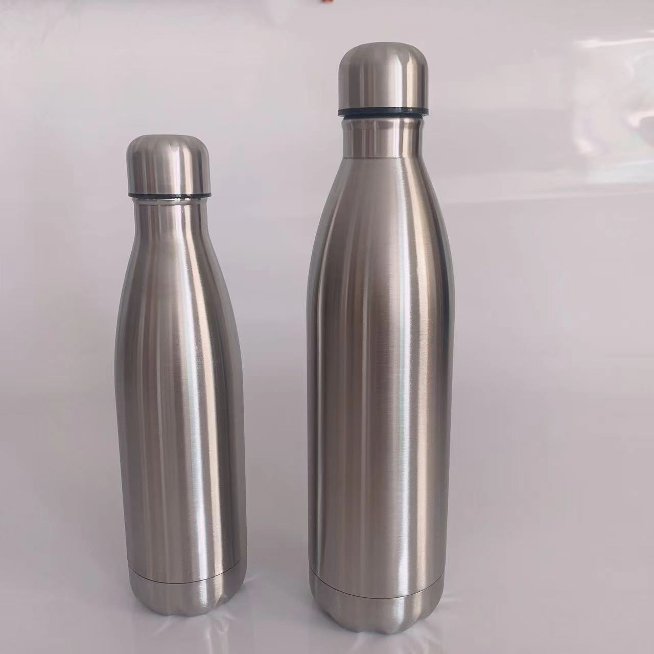 Isolierte Edelstahl-Wasserflasche Brehn