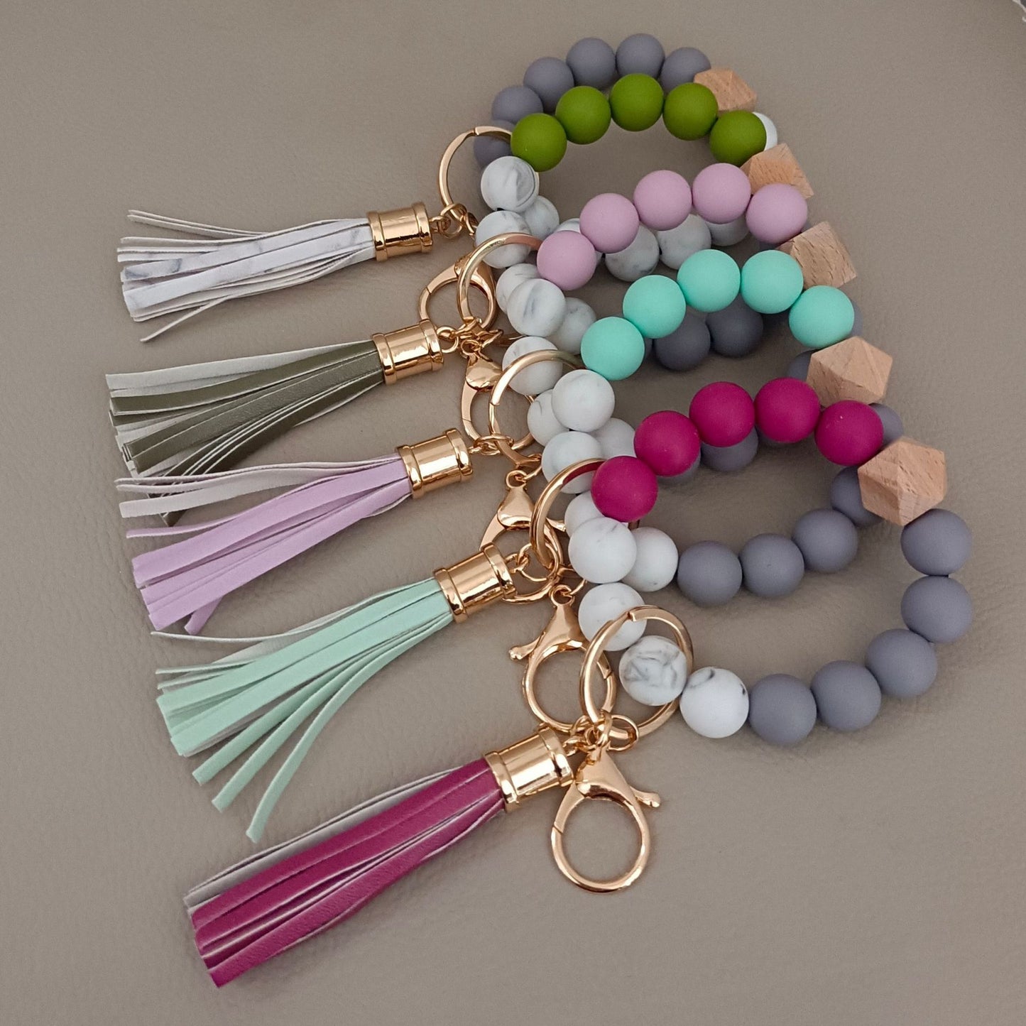Stylische Schlüsselanhänger-Armband Brehn