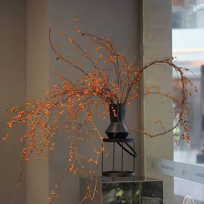Dekorative florale Skulpturvase
